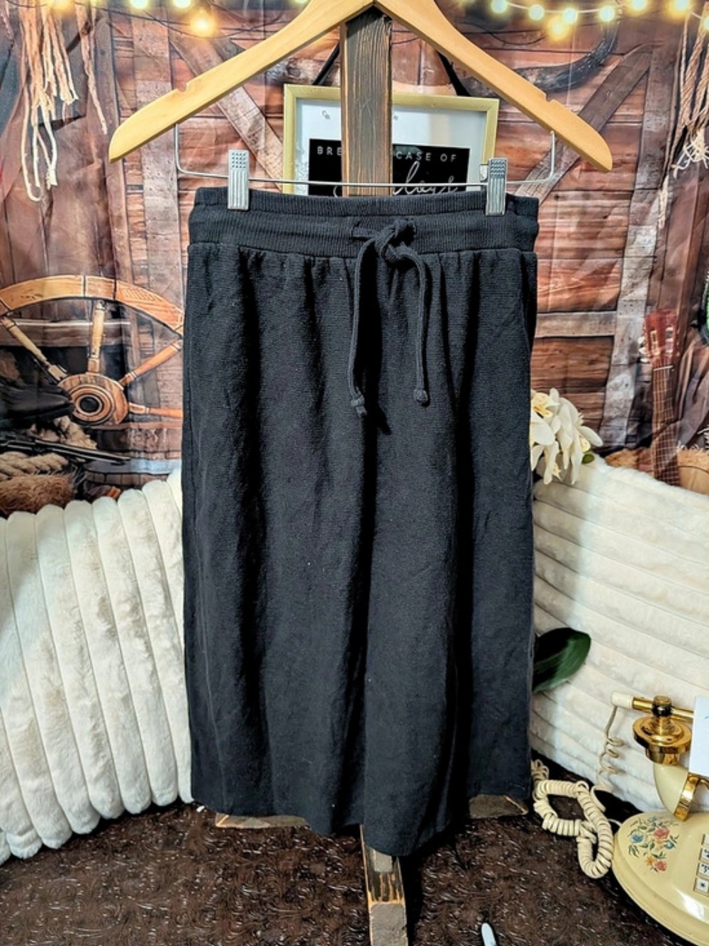 Midi Length black Skirt